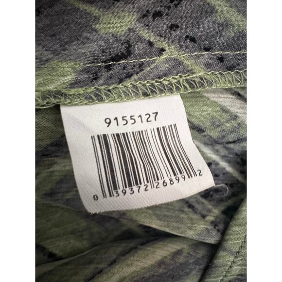 Vince Camuto Women’s Sheer Blouse Green Geometric Print Long Sleeve Size XS - Picture 5 of 7